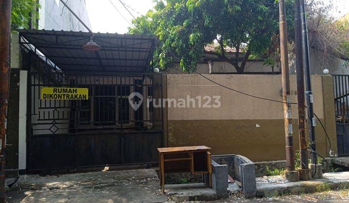 Rumah Disewa Kencanasari Timur Dukuh Pakis Surabaya 1