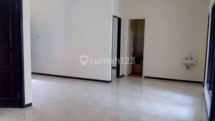 Rumah Dijual Palm Spring Jambangan Surabaya 2