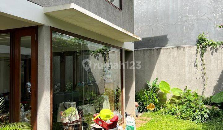 Rumah Modern Bintaro Terawat Dgn Halaman Luas Lingkungan Asri  2