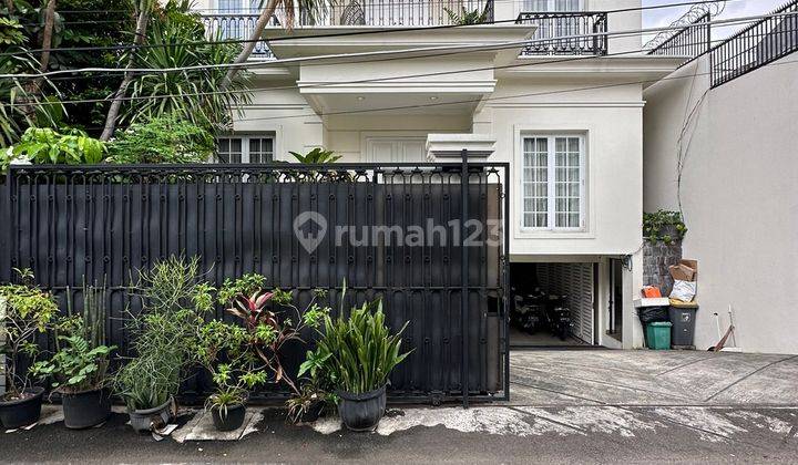 Rumah Mewah Modern Classic Keb Baru Strategis Dkt Mrt Dan Gancit 1