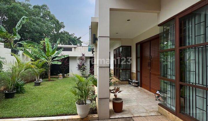 Rumah Mewah Cipete Hadap Barat Private Pool Strategis Akses Mudah 2