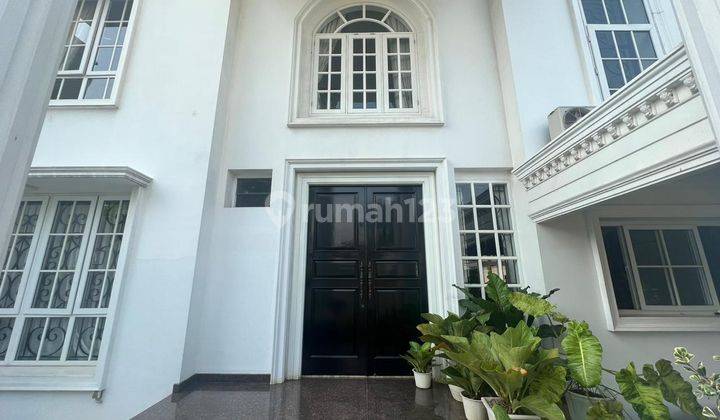 Rumah Classis Modern Furnished Strategis Kompl Permata Hijau Area 2