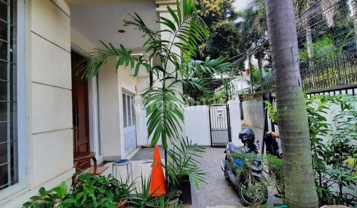 Rumah Terawat di Kemang Private Pool Akses Mudah Dkt Mcd Kemang 2