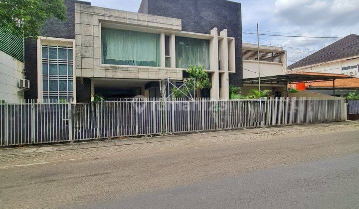 Rumah Area Komersial Cocok Utk Hunian Dan Kantor Keb Baru  1