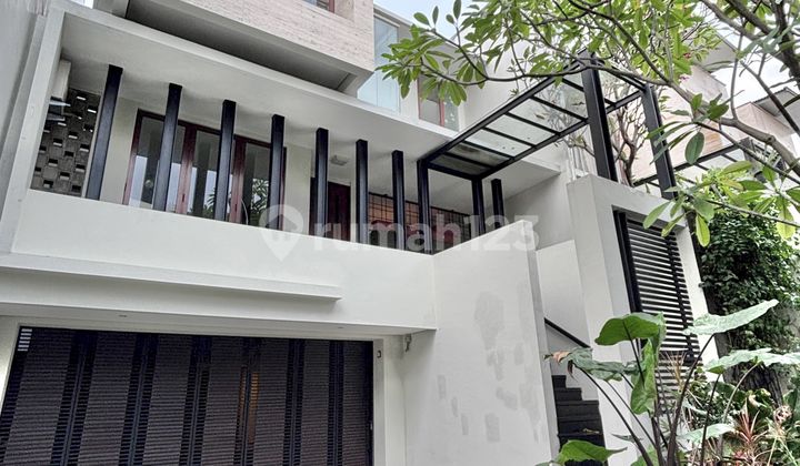 Tropical House Siap Huni Private Pool Strategis Dkt Tol Dan Citos 1