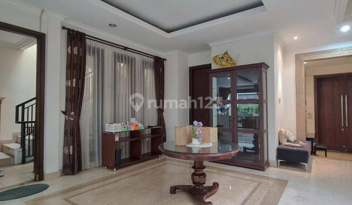 Kebayoran Baru Prime Location Furnished Private Pool Strategis 2