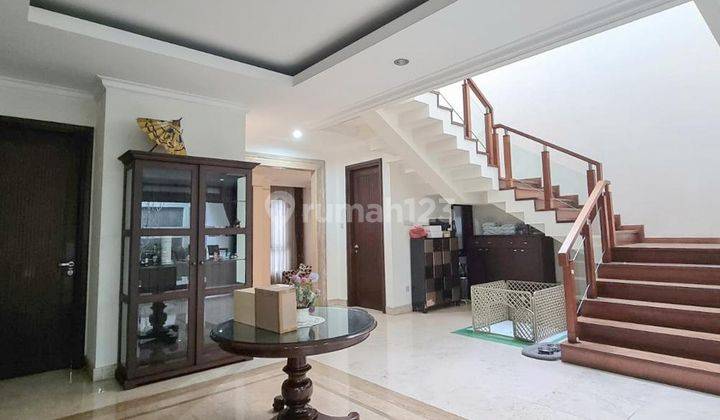 Kebayoran Baru Prime Location Furnished Private Pool Strategis 2