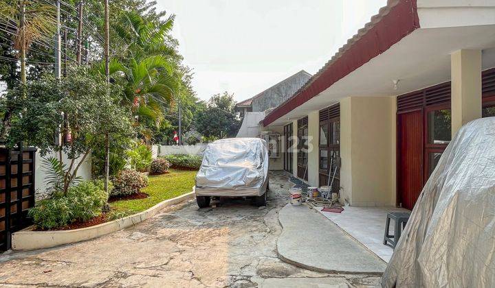 Rumah Terawat Hitung Tanah Di Panglima Polim Strategis Dekat Mrt  2