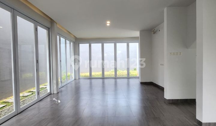 RUMAH MOERN DALAM TOWNHOUSE LEBAK BULUS STRATEGIS DEKAT MRT & TOL 2