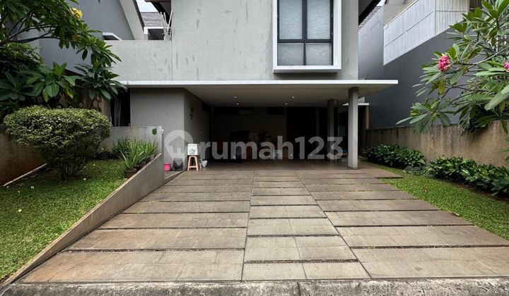 Rumah Modern Tropical Siap Huni Dalam Town House Veteran Bintaro