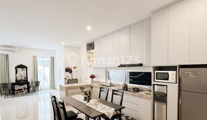 Tenggilis dekat Prapen dan Raya Jemursari 1