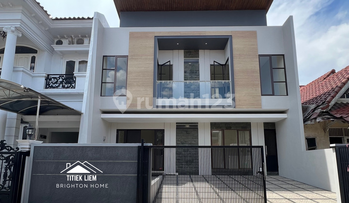 New minimalis Citraland Utama New minimalis Citraland Utama