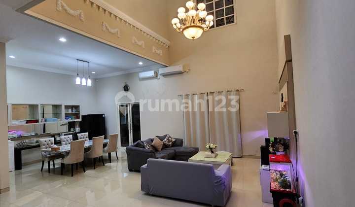 Bukit Regency Villa Pakuwon Indah Near Graha Family Bukit Darmo Golf Citraland 2