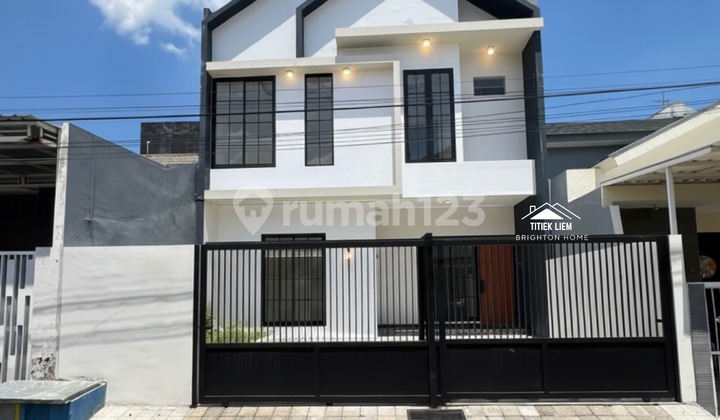 New Scandinavian Style Mulyosari New Scandinavian Style Mulyosari