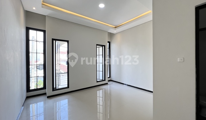 Nirwana Eksekutif Dekat Merr Baruk