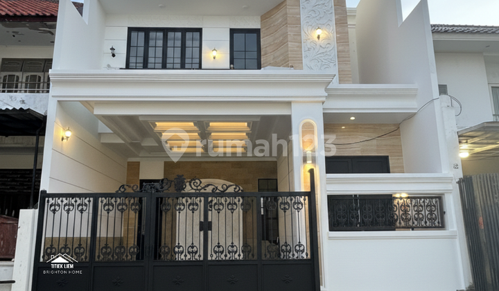 Babatan Beach near Pakuwon City Galaxy Mall Unair 1