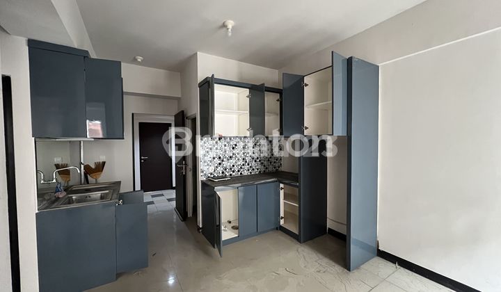 Amega Crown Residence near Juanda Airport Amega Crown Residence near Juanda Airport