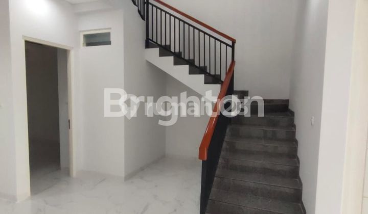 Sunny Beach near Kenjeran Babatan Lebak Beach. 2