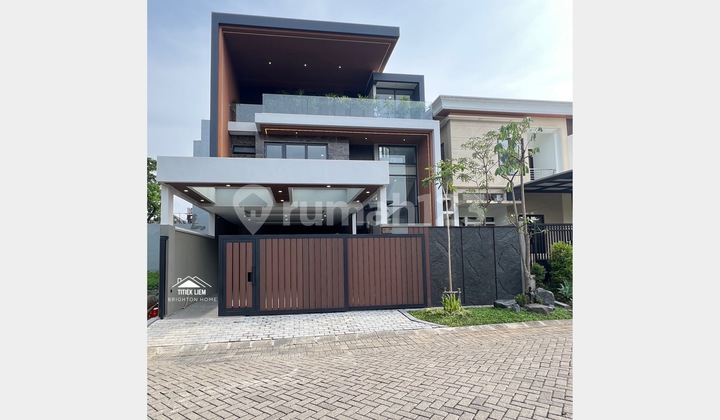 Citraland main private elevator