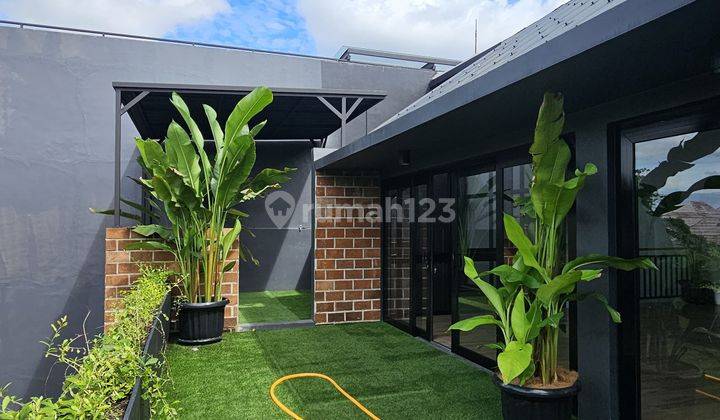 DIJUAL RUMAH CANTIK RUMAH BARU LOKASI BAGUS DI DELATINOS BSD CITY 2