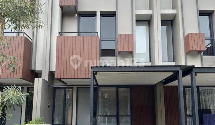 Beautiful House In Bsd Tabebuya Semi Furnished 2 Floors Ready To Live In