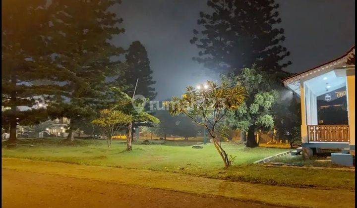 Rumah Asri Halaman Luas di Anggrek Loka BSD 2