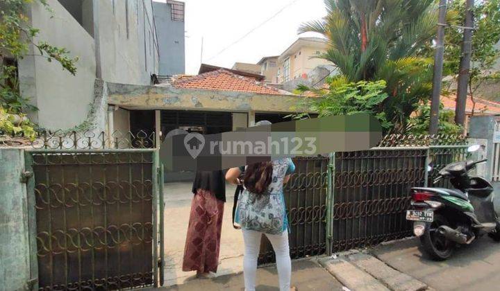 Rumah Tua Hitung Tanah Utan Kayu 1