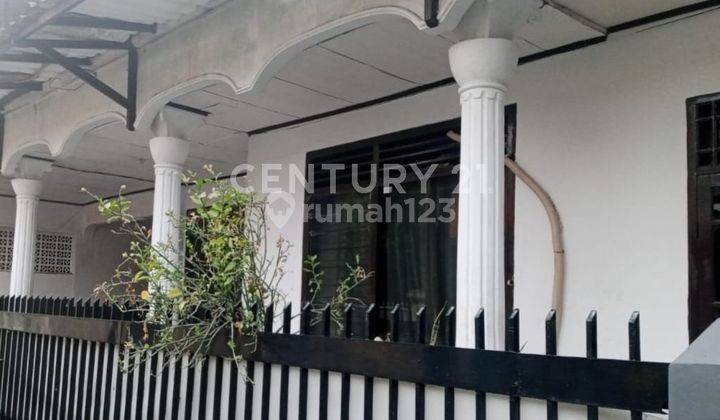 RUMAH SIAP HUNI BISA JADI KOSTAN 10 KAMAR DI CIPINANG JAKARTA TIM 2