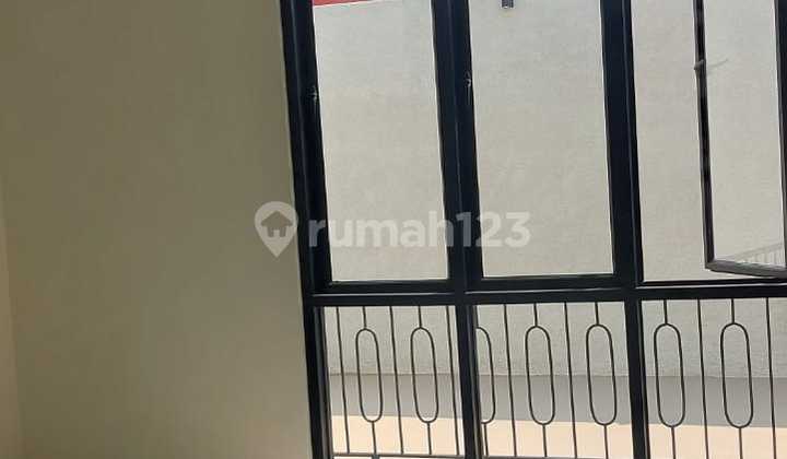 FOR SALE Rumah di Jl. Kiruntag Rt. 002 Rw. 001 Kelapa Dua, Kebun Jeruk, Jakarta Barat 2