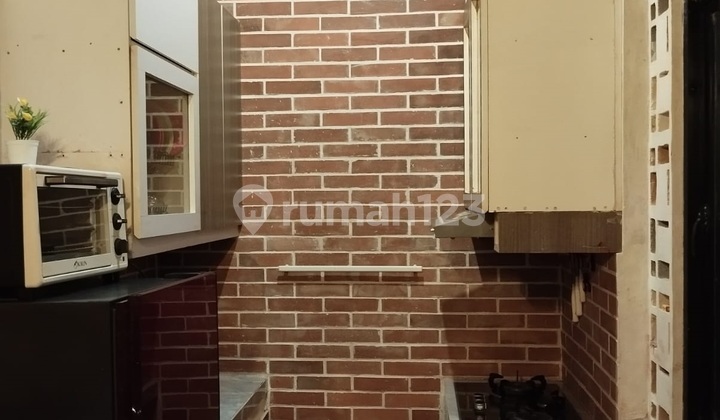 For Sale House in Ciledug View, Tangerang 2