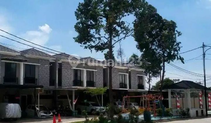 For Sale House in Magnolia Park Cipondoh