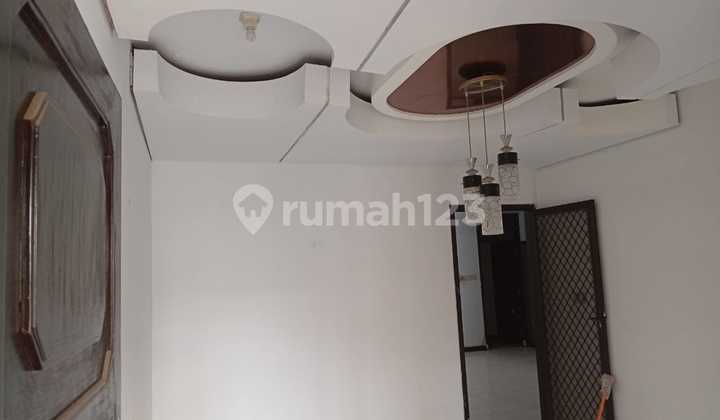 Newly Renovated House, For Rent Inside Pancoran Complex, South Jakarta 2