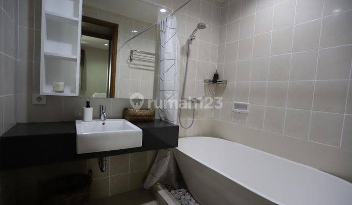 Disewakan Apartemen Sahid Sudirman Residence 2 BR Funished Bagus  9