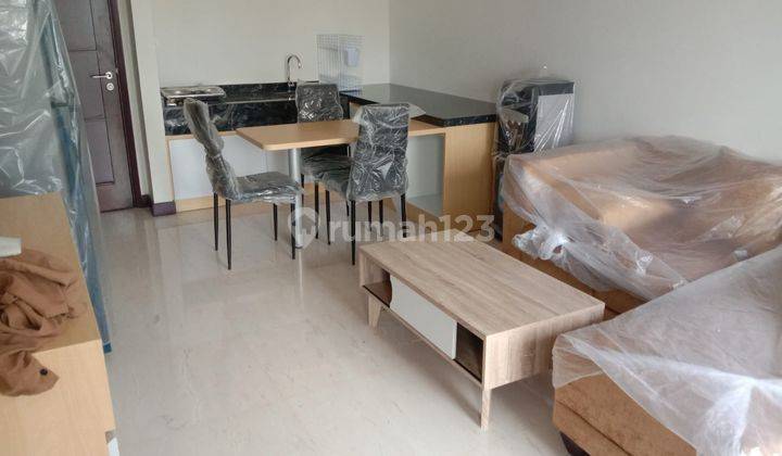 Dijual Apartemen Permata Hijau Suites 2 Bedroom Furnished Murah  2