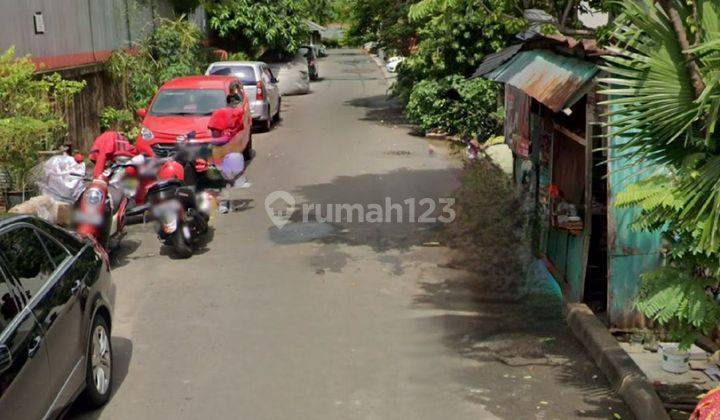 Dijual Rumah Hitung Tanah di Setiabudi Lokasi Bagus premium dekat LRT 2