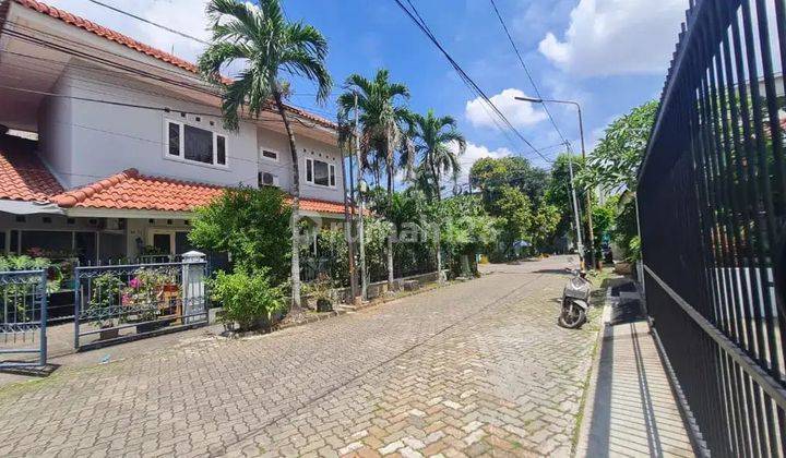 Dijual Rumah Asri di Taman Kedoya Permai Kebon Jeruk  2