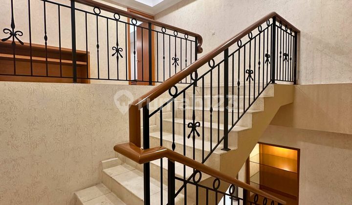 Jual Apartemen Sudirman Mansion Size 473 m2, Unit Langka 2 Lantai di daerah SCBD 2