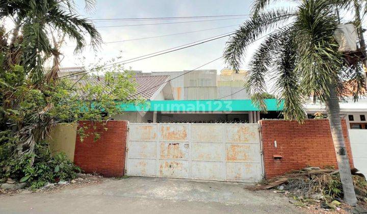 Dijual Rumah Tinggal di Tomang Lokasi Strategis Lingkungan Nyaman  1