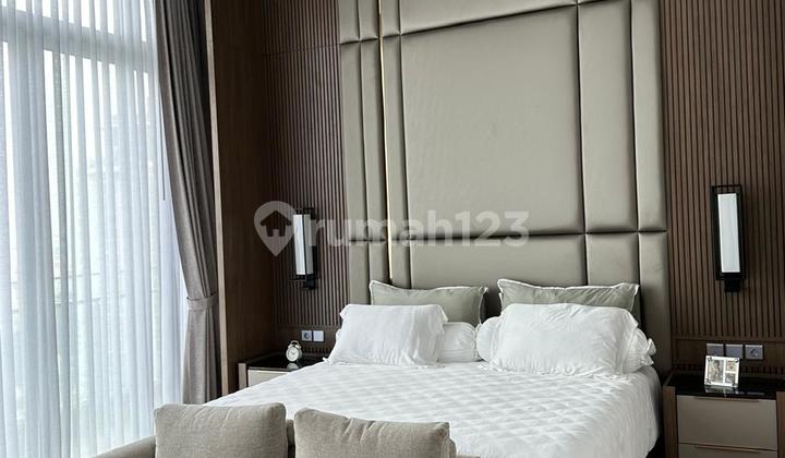 Disewakan The Stature Sky Villa Full Furnished BRAND NEW  3 BR Private Pool INTERIOR BAGUS  2