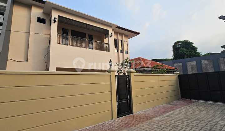 Dijual DIBAWAH PASAR Rumah di Gandaria , Kebayoran Baru Hitung Tanah Murah 2