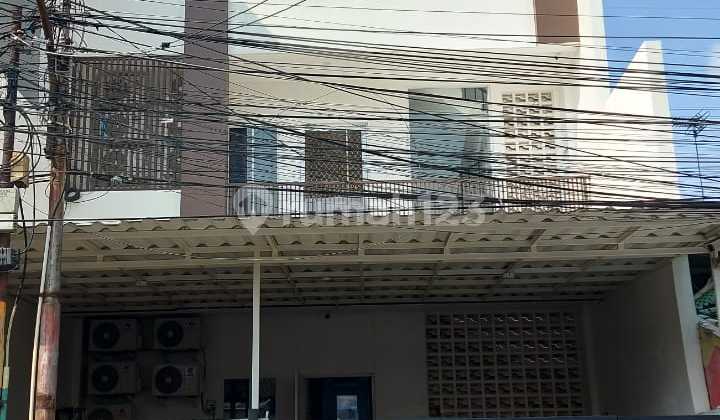 Dijual Rumah Kost di Tomang Grogol KOndisi Bangunan Baru 20 Kamar LOkasi Strategis
