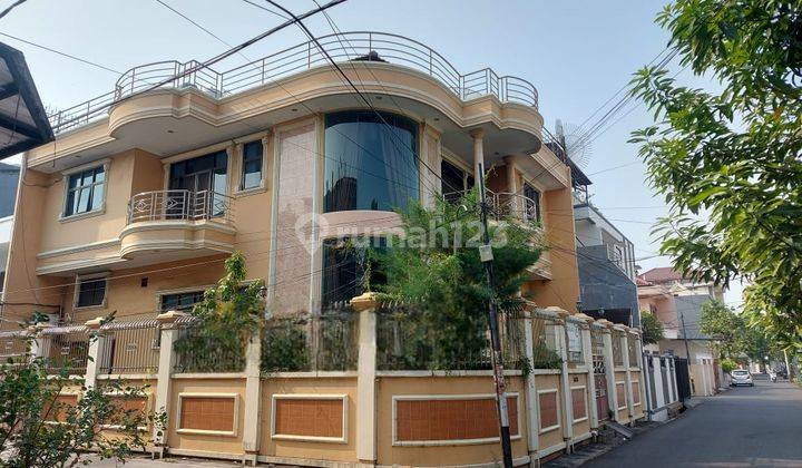 Dijual Rumah di Kav Polri Jelambar Luas Tanah 252 M2 Hoek  1