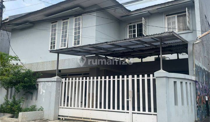 Dijual Rumah di Tebet Timur Jalan Lebar 2 Mobil Kondisi Bagus Siap Huni 1