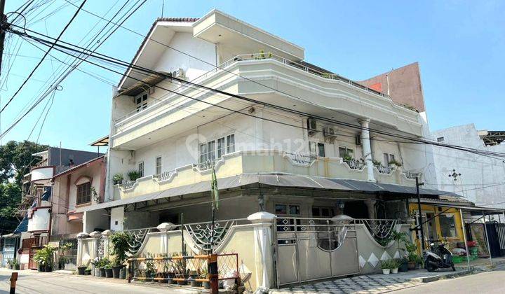 Dijual Rumah di Kavling Polri Jelambar 2 Lantai Kondisi Bagus Hook  1