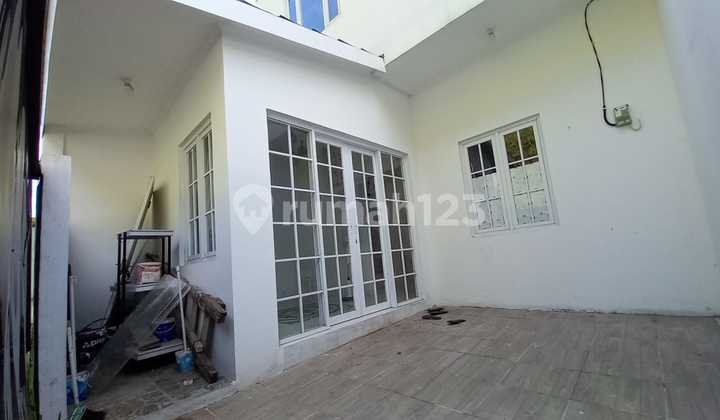 Rumah 2,5 Lantai, siap huni di Royal Village, Cibeber - Cimahi 