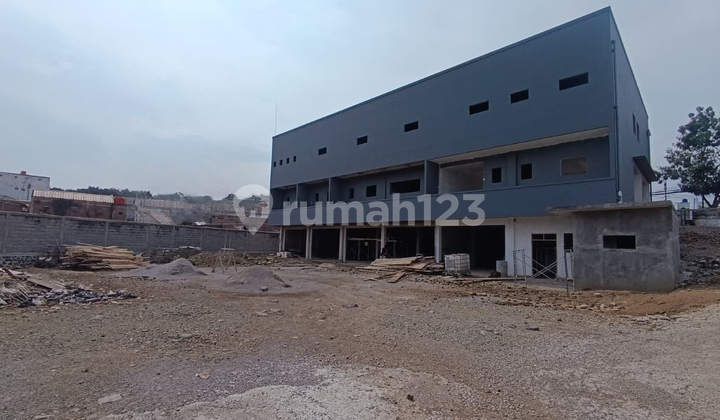Disewakan Bangunan Komersil Strategis di Pusat Kota Cimahi Disewakan Bangunan Komersil Strategis di Pusat Kota Cimahi