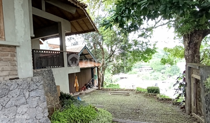 Rumah Asri Siap Huni Hitung Tanah di Panumbang Jaya - Ciumbuleuit 2