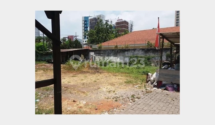 Lahan Tengah Kota yang Strategis di Pusat Kota Surabaya