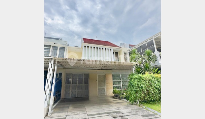 Rumah Premium, Full Furnish, Dekat Mall Pakuwon City, Sby Rumah Premium, Full Furnish, Dekat Mall Pakuwon City, Sby