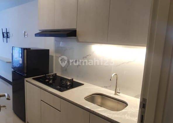 KAN APARTEMEN AMOR LANTAI 22 BARU GRESS FULL FURNISH 1